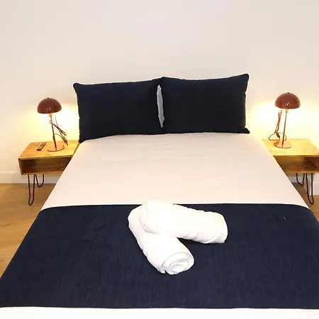 Piso De 3 Frente A La Catedral Διαμέρισμα