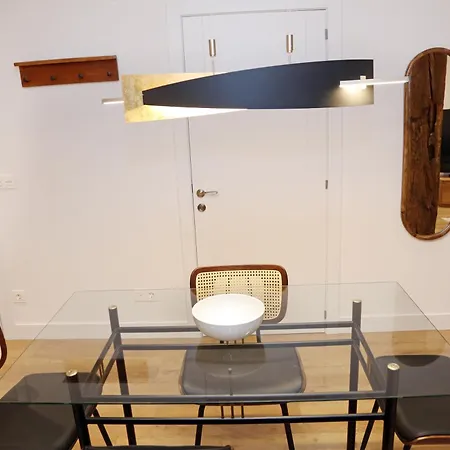 Piso De 3 Frente A La Catedral Διαμέρισμα *