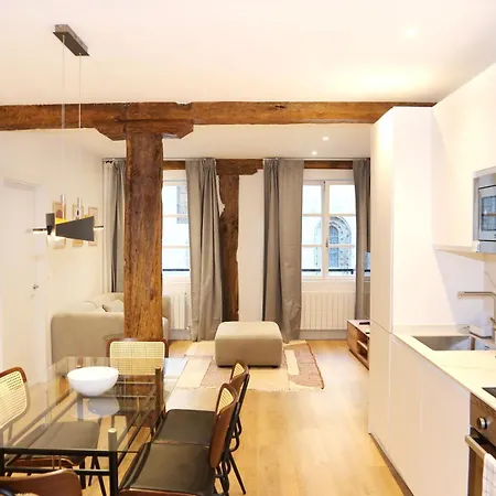 Piso De 3 Frente A La Catedral * Μπιλμπάο