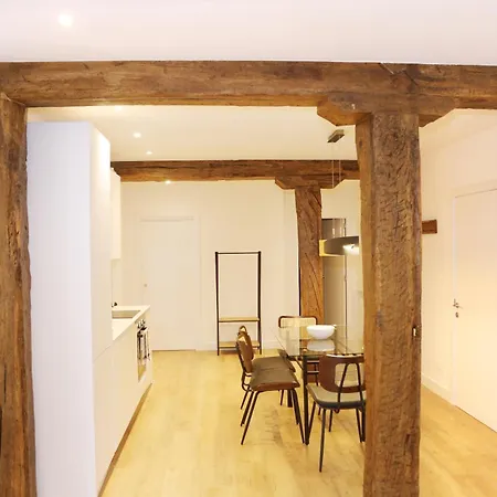 Piso De 3 Frente A La Catedral דירה *