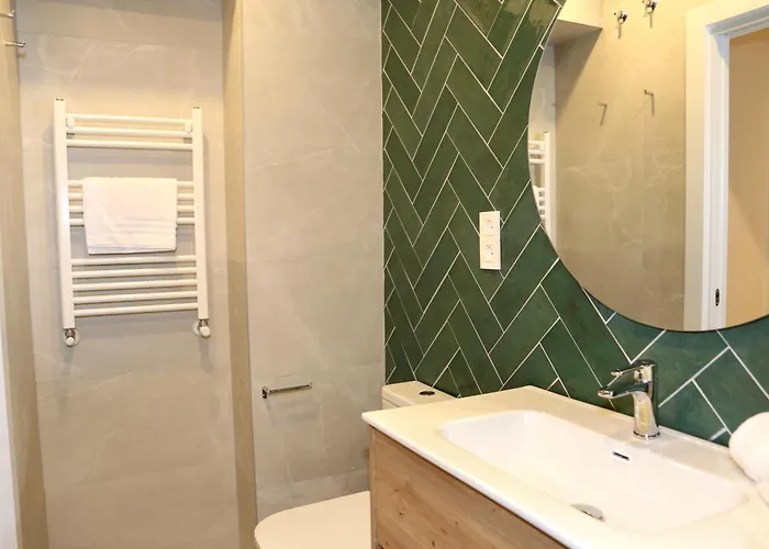 Piso De 3 Frente A La Catedral