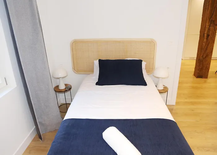 Διαμέρισμα Piso De 3 Frente A La Catedral