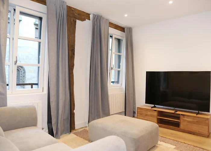 Piso De 3 Frente A La Catedral Διαμέρισμα Μπιλμπάο