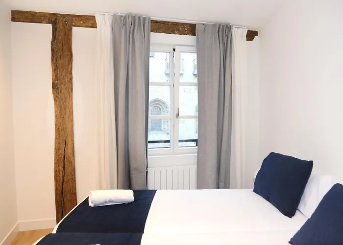 Piso De 3 Frente A La Catedral Διαμέρισμα