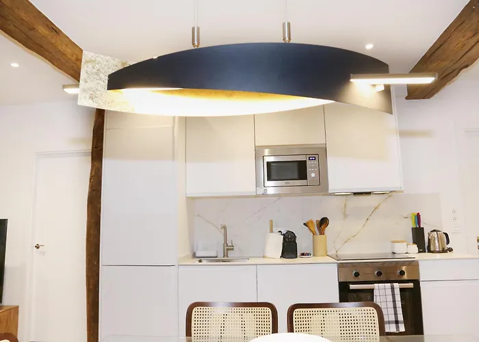 Διαμέρισμα Piso De 3 Frente A La Catedral