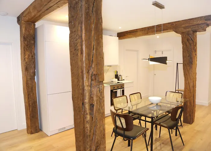 Διαμέρισμα Piso De 3 Frente A La Catedral