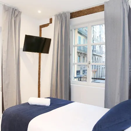 Apartamento Piso De 3 Frente A La Catedral *