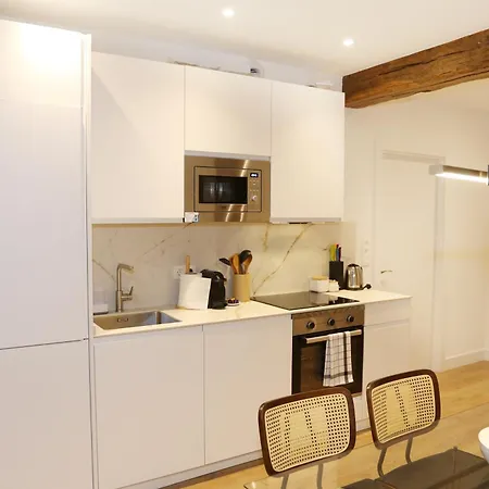 Apartamento Piso De 3 Frente A La Catedral *